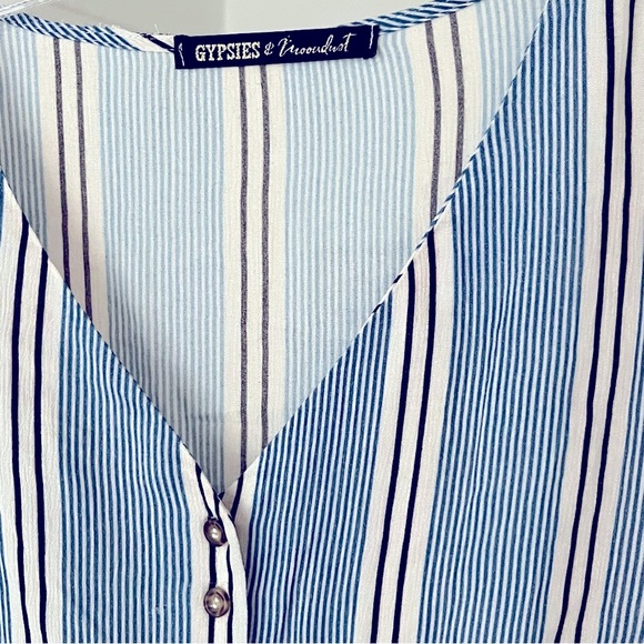 Gypsies and Moondust Bel Sleeve button down faux- tie BOHO Top - Picture 3 of 4